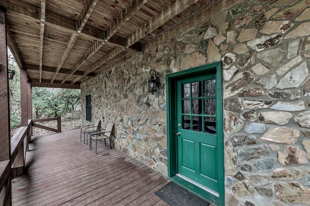 434352 Blue Ridge Active
