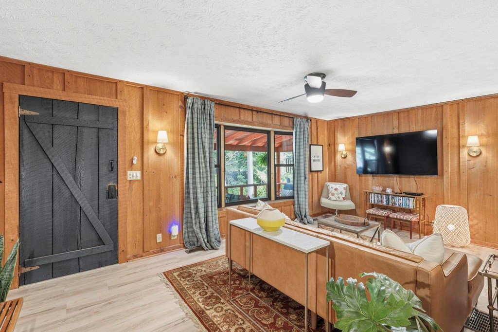 434356 Morganton Active