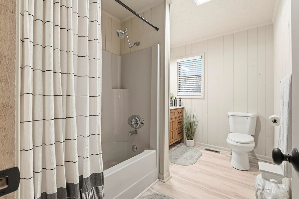 434356 Morganton Active