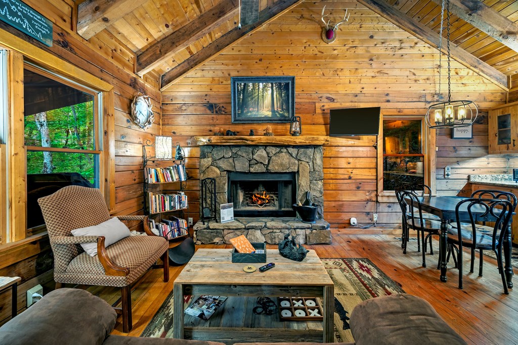 434371 Ellijay Active