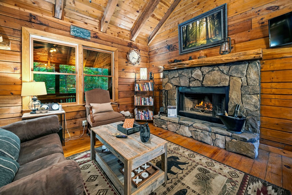 434371 Ellijay Active