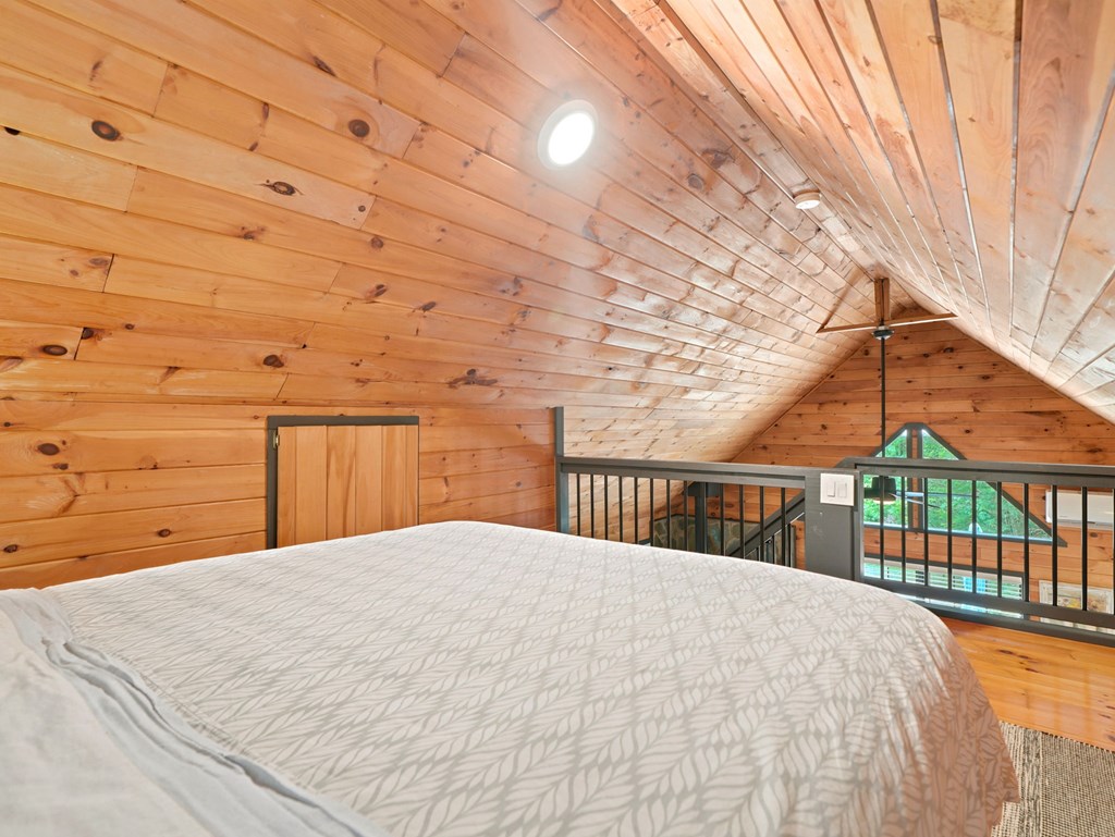 434377 Mineral Bluff Active