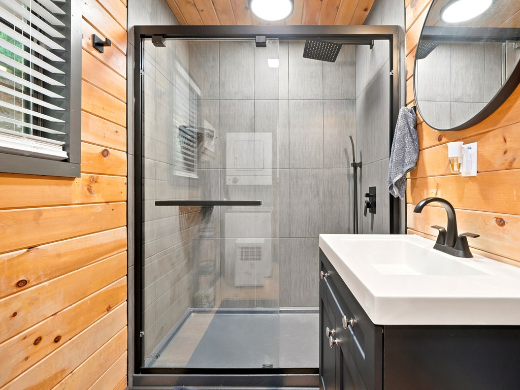 434377 Mineral Bluff Active