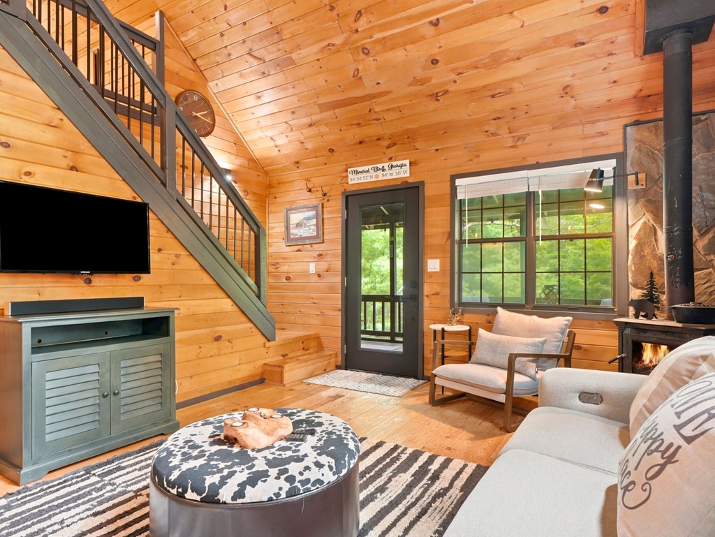 434377 Mineral Bluff Active