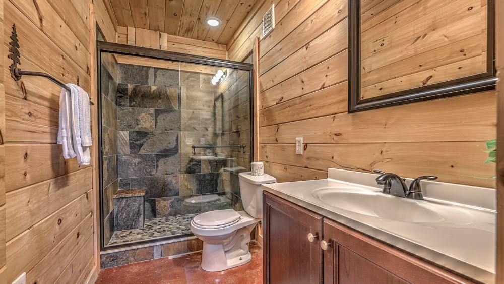 434388 Blue Ridge Active