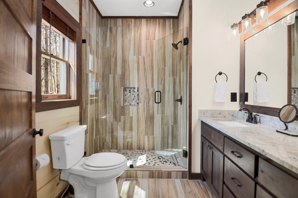 434389 Ellijay Active