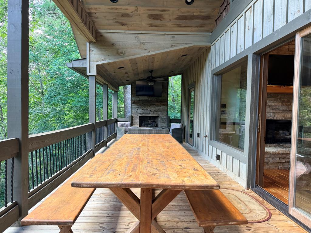 434389 Ellijay Active