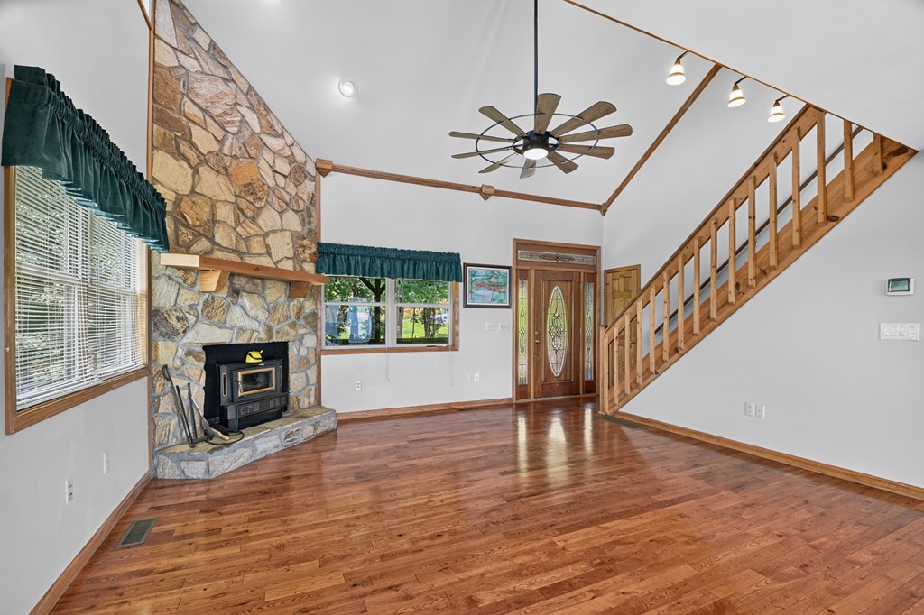 434414 Ellijay Active