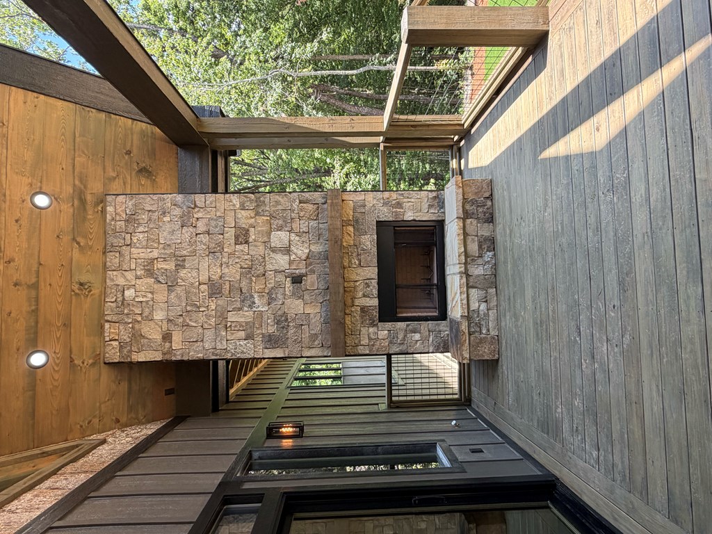 434438 Blue Ridge Active