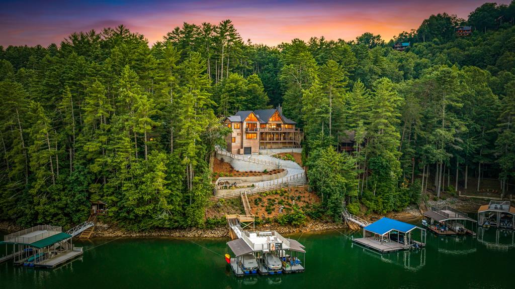 434449 Blue Ridge Active