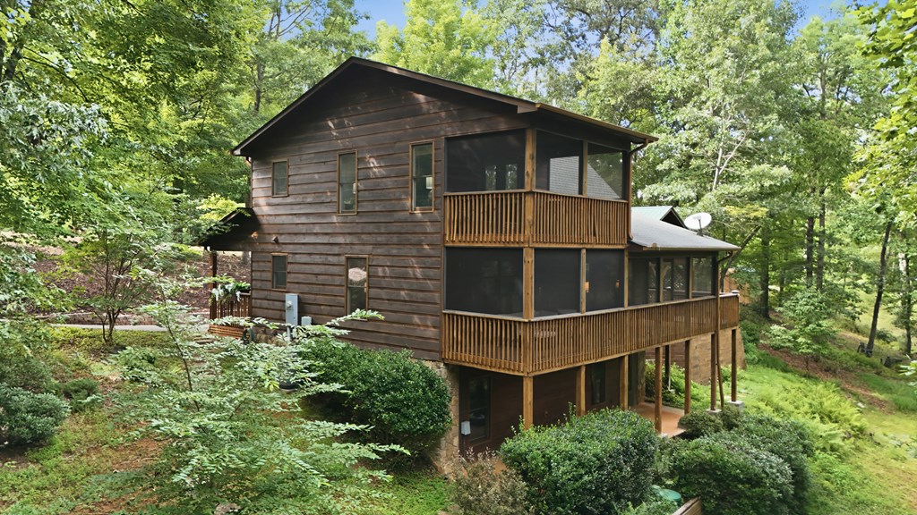 434462 Blue Ridge Active