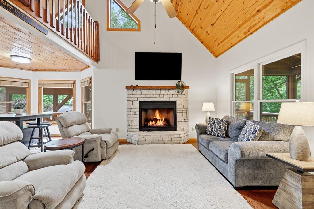 434462 Blue Ridge Active