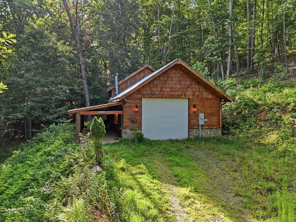 434467 Blue Ridge Active
