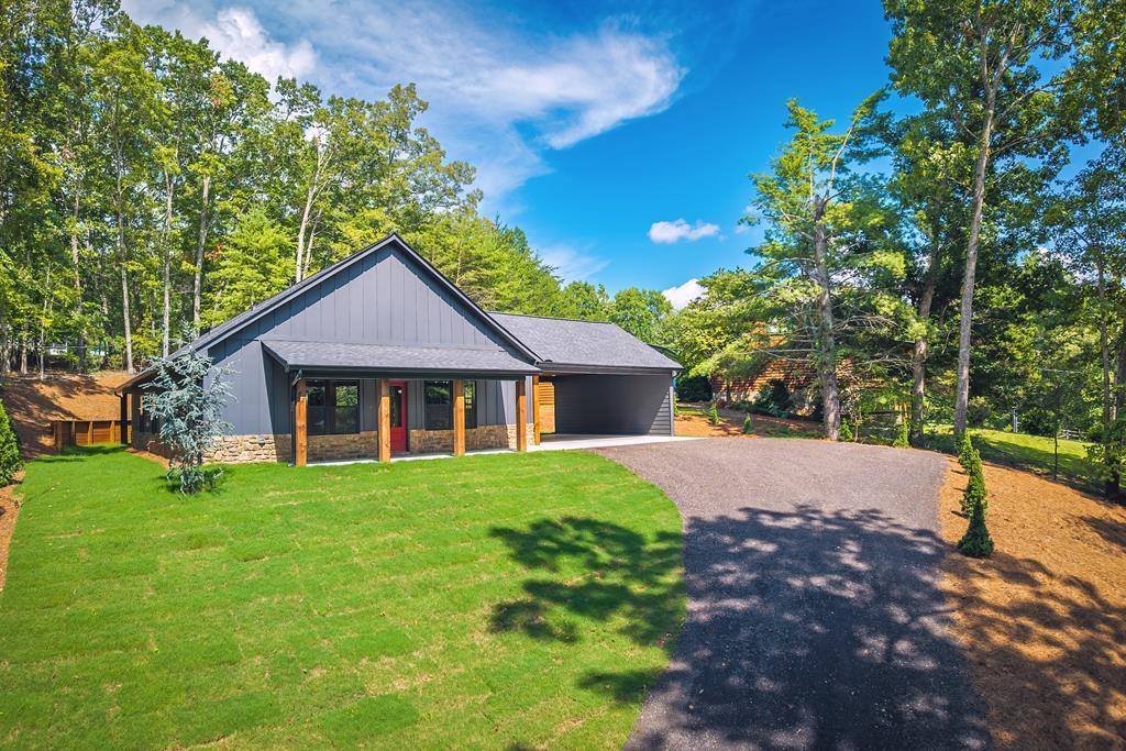 434473 Blue Ridge Active