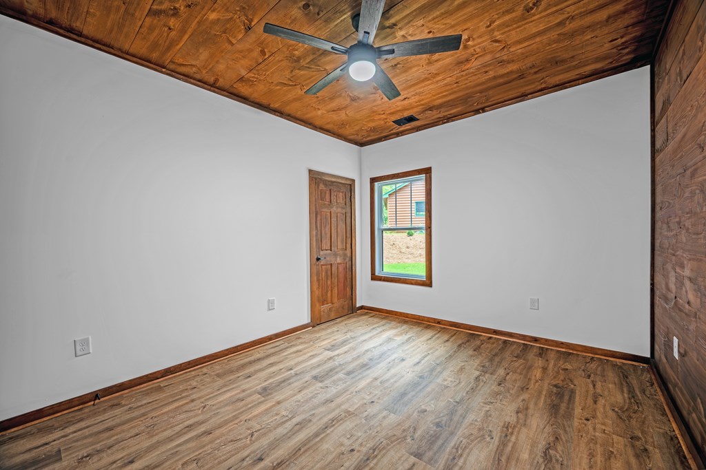 434473 Blue Ridge Active