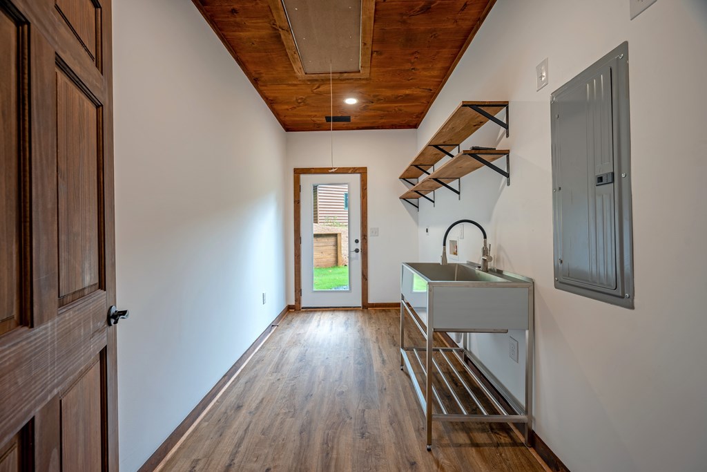 434473 Blue Ridge Active