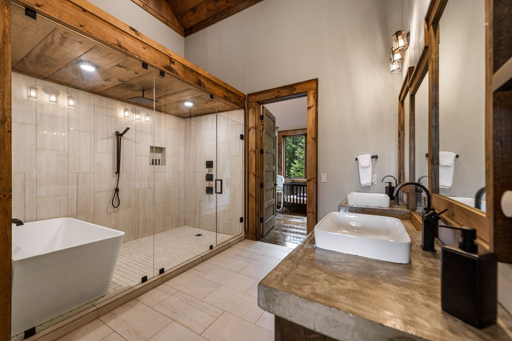 434534 Morganton Active