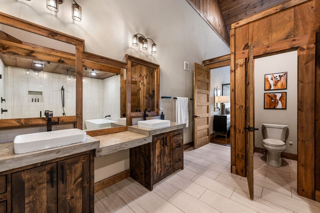 434534 Morganton Active