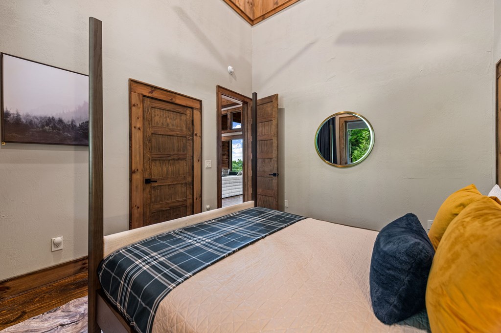 434534 Morganton Active