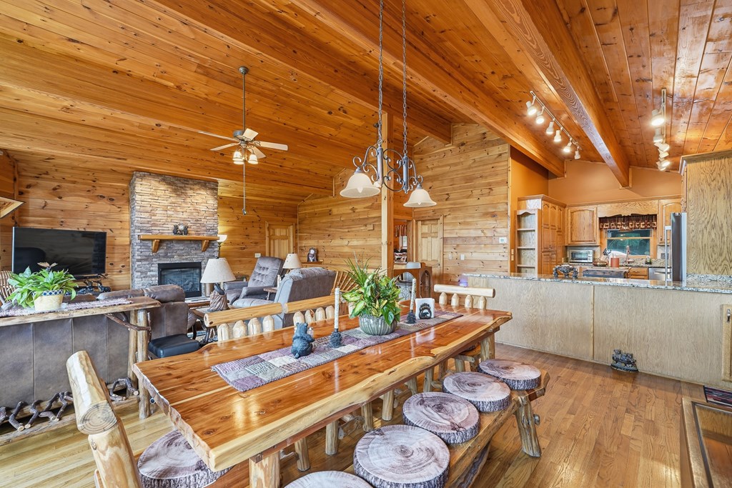 434551 Ellijay Active