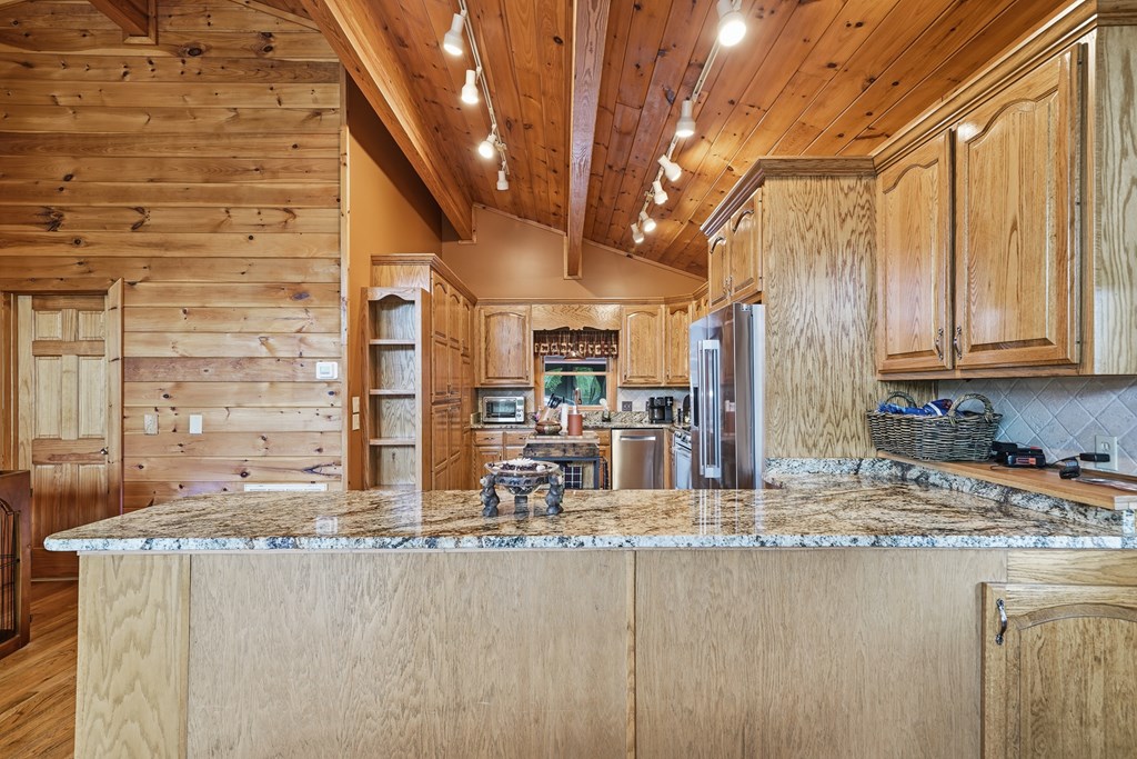 434551 Ellijay Active