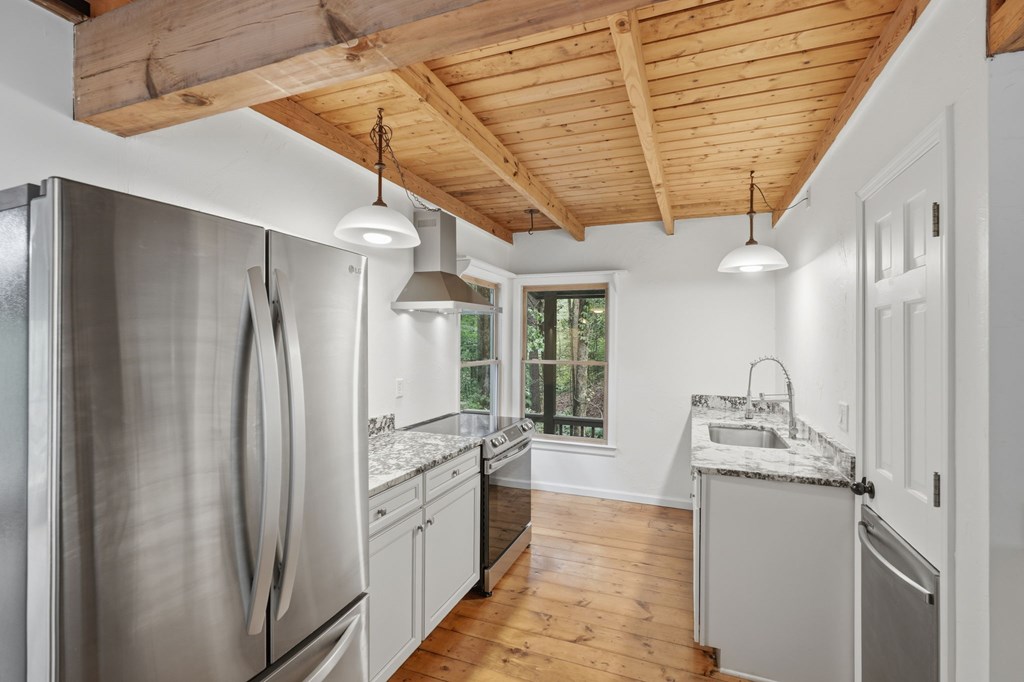 434553 Blue Ridge Pending