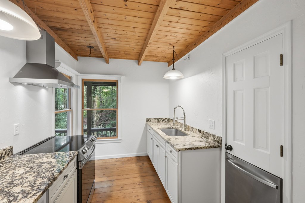 434553 Blue Ridge Pending