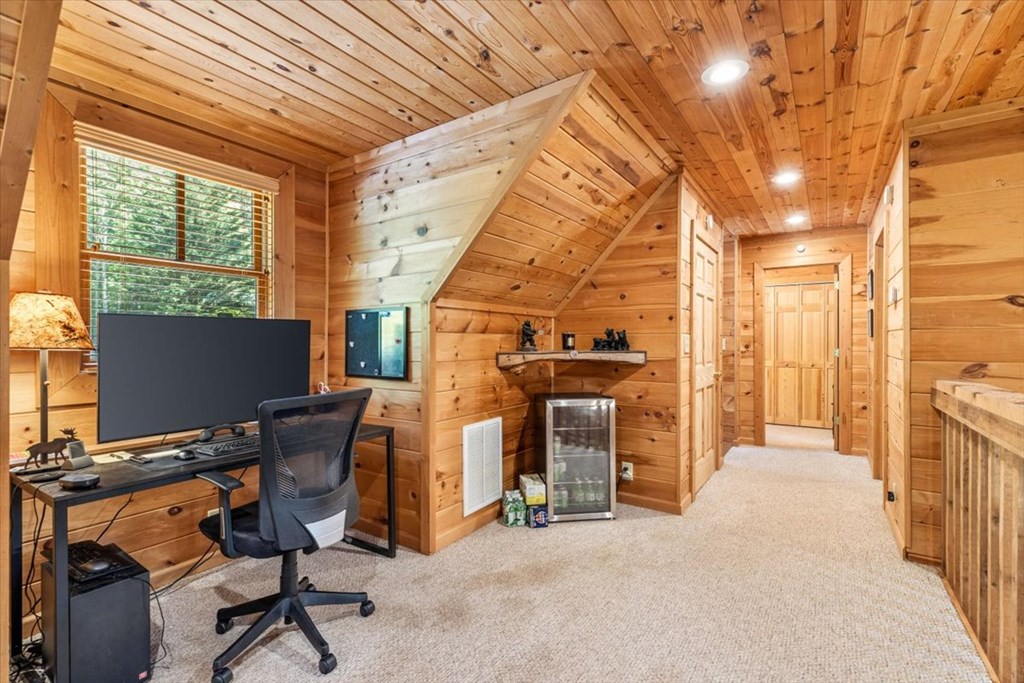 434559 Hayesville Active