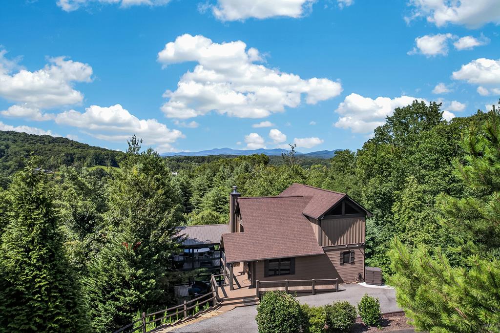 434572 Blue Ridge Active