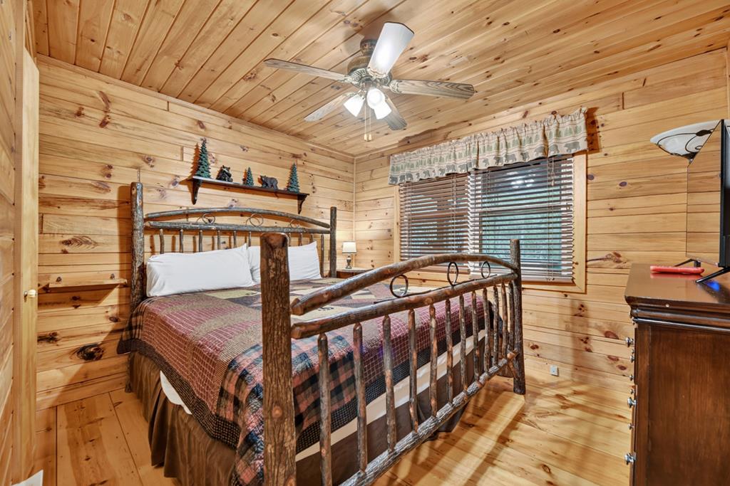 434577 Blue Ridge Active