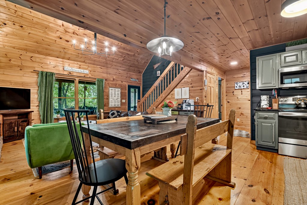 434605 Ellijay Active