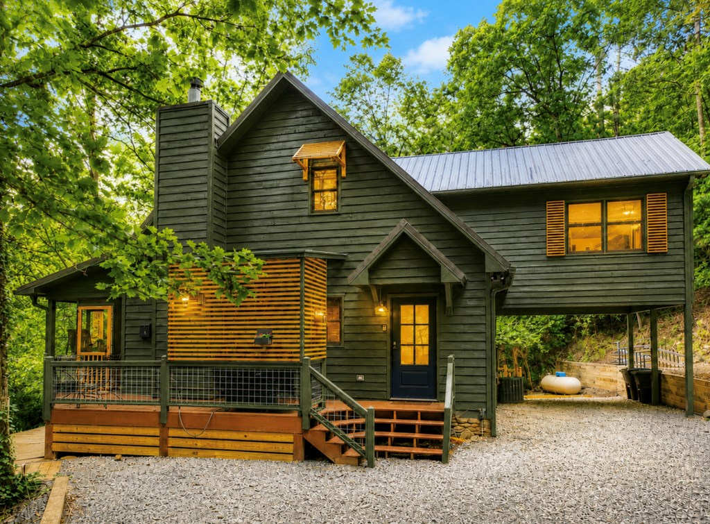 434605 Ellijay Active