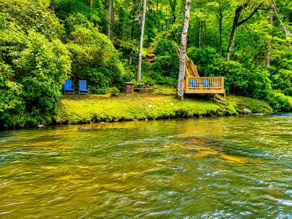 434605 Ellijay Active
