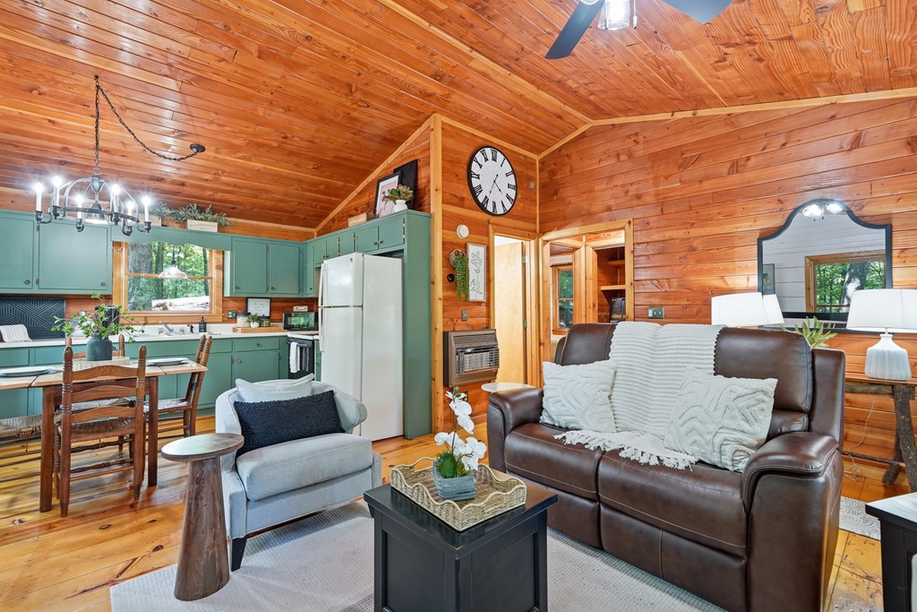 434609 Blue Ridge Pending