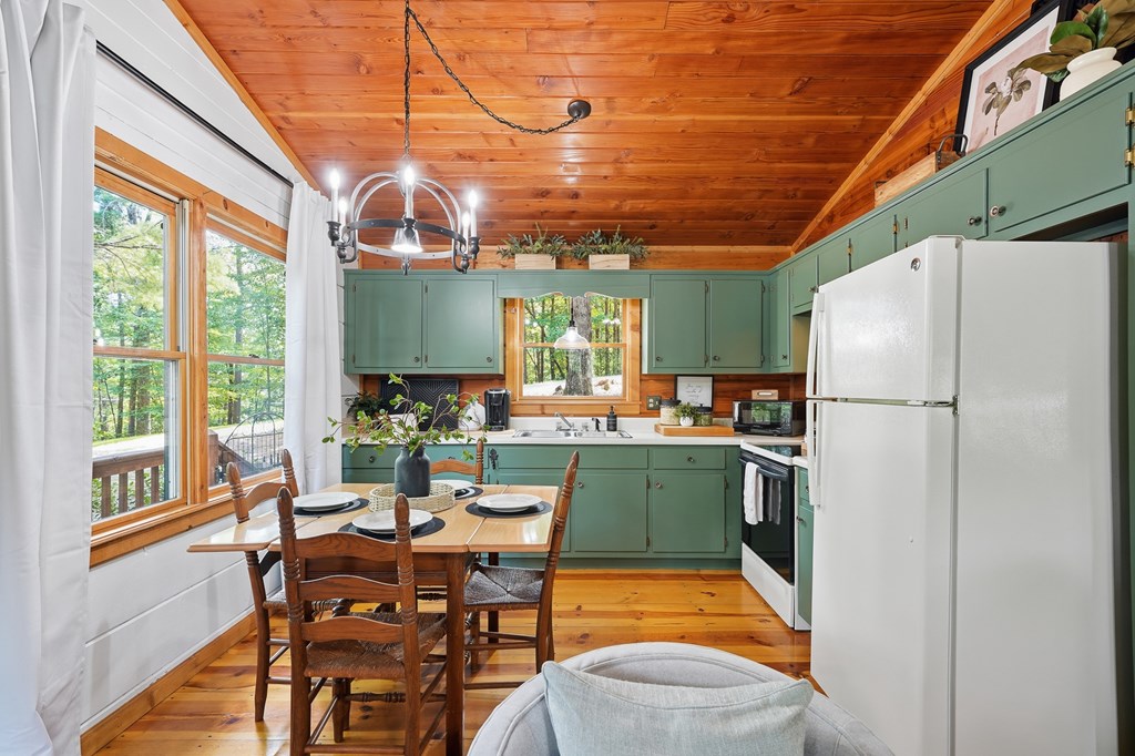 434609 Blue Ridge Pending