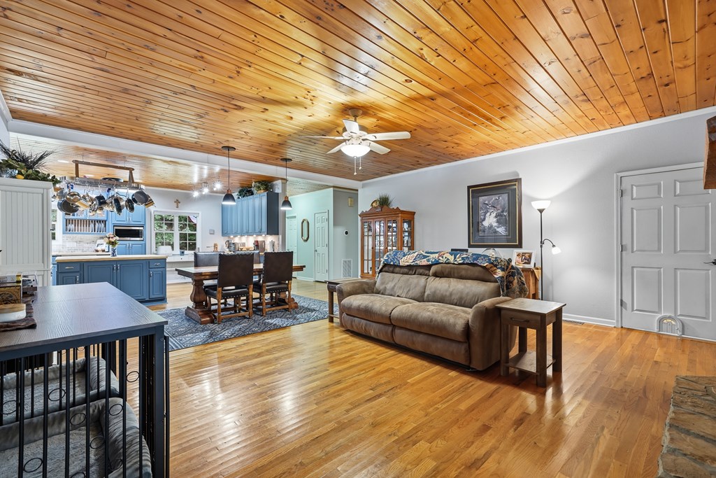 434640 Ellijay Active