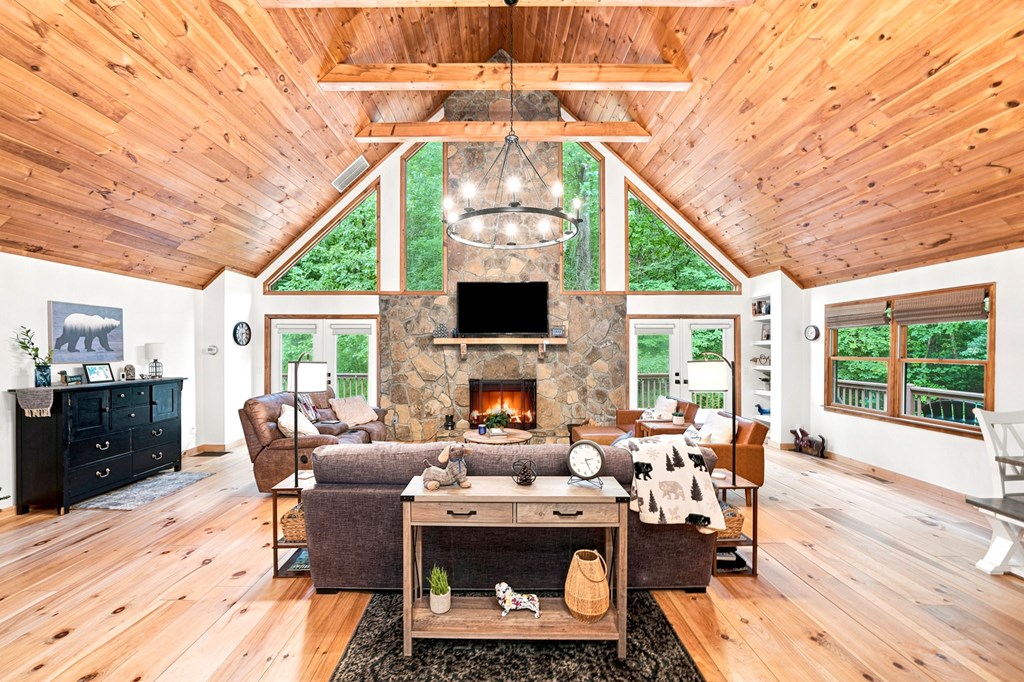 434647 Ellijay Active