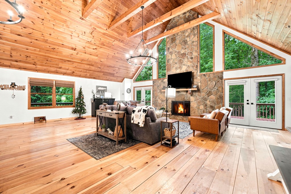434647 Ellijay Active