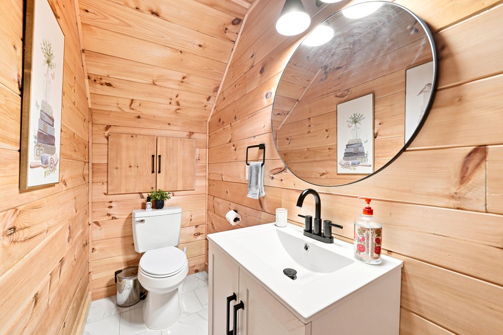 434647 Ellijay Active