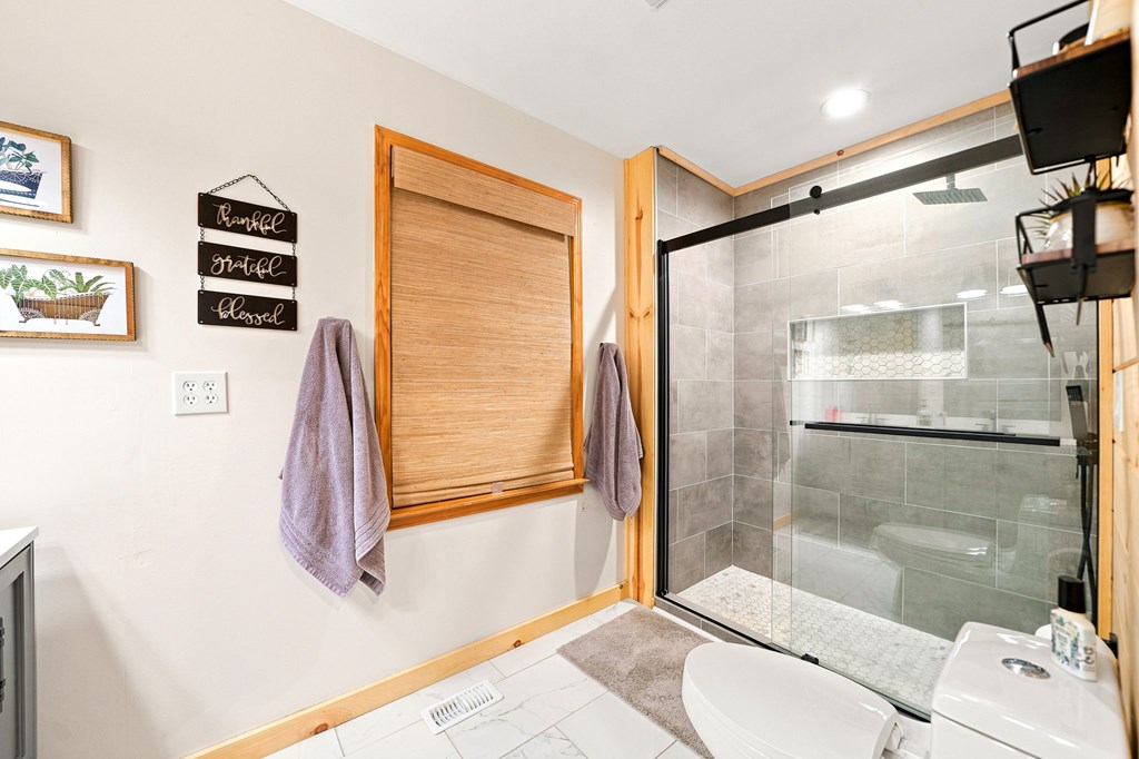 434647 Ellijay Active