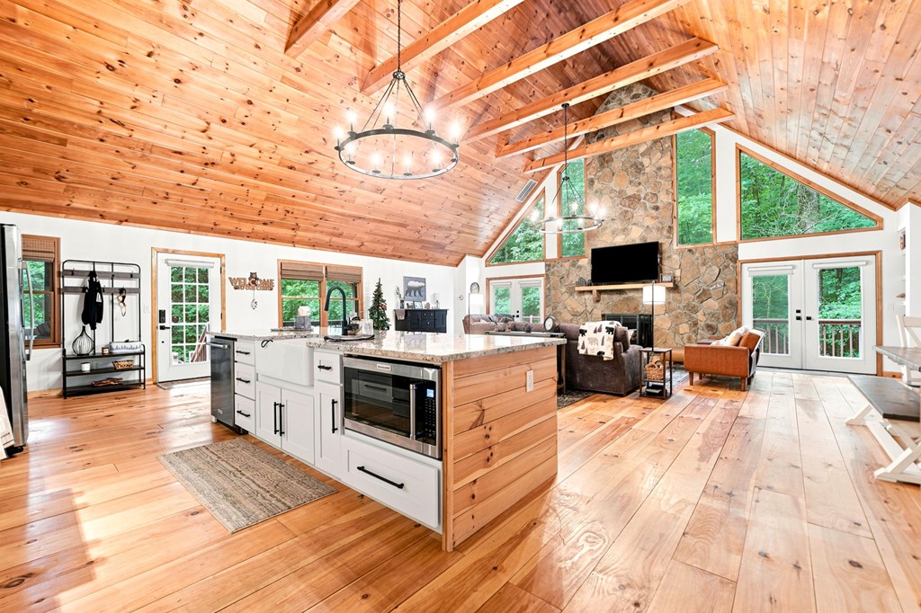 434647 Ellijay Active