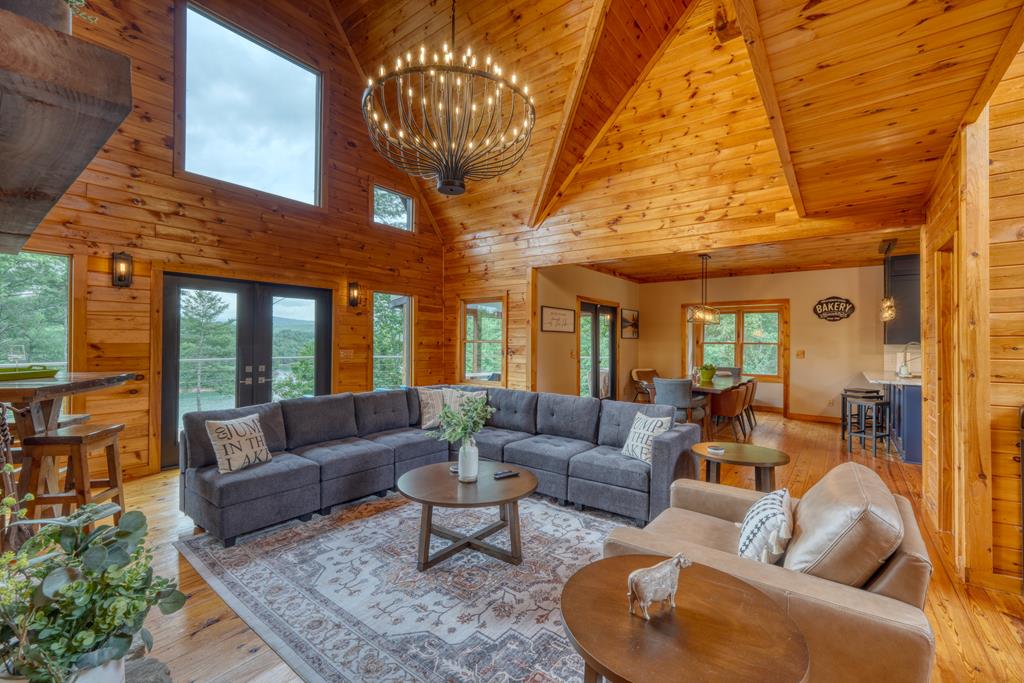 434648 Blue Ridge Active