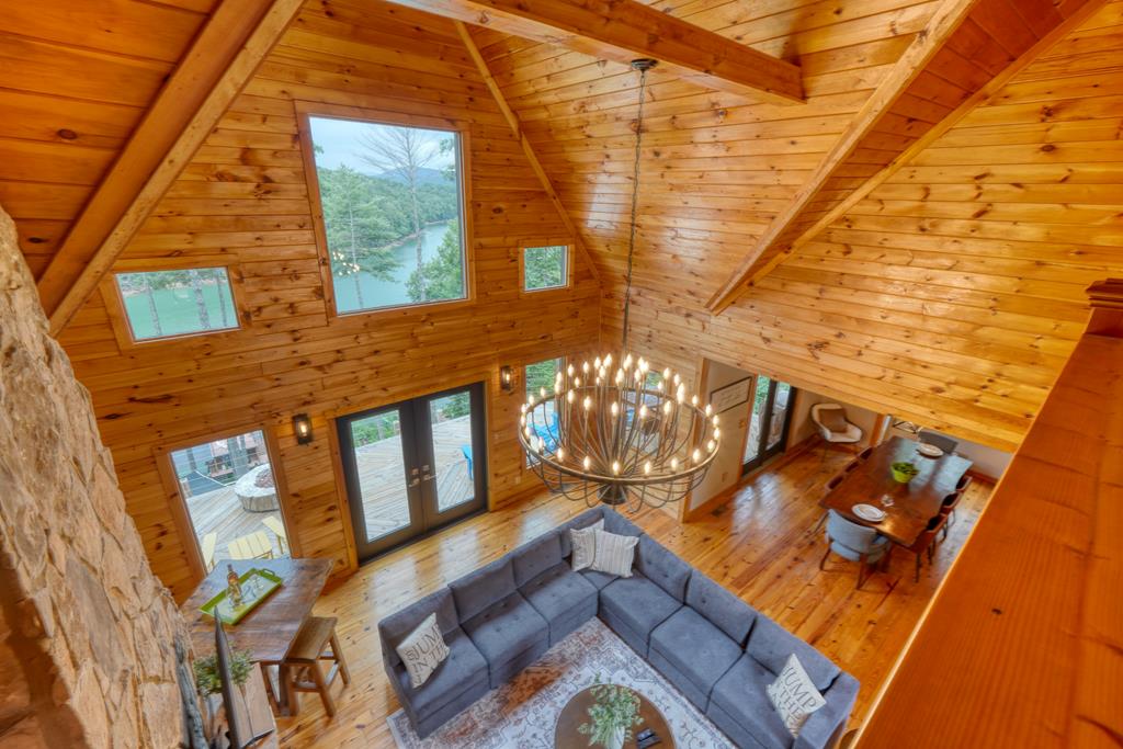 434648 Blue Ridge Active