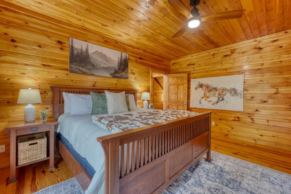 434648 Blue Ridge Active