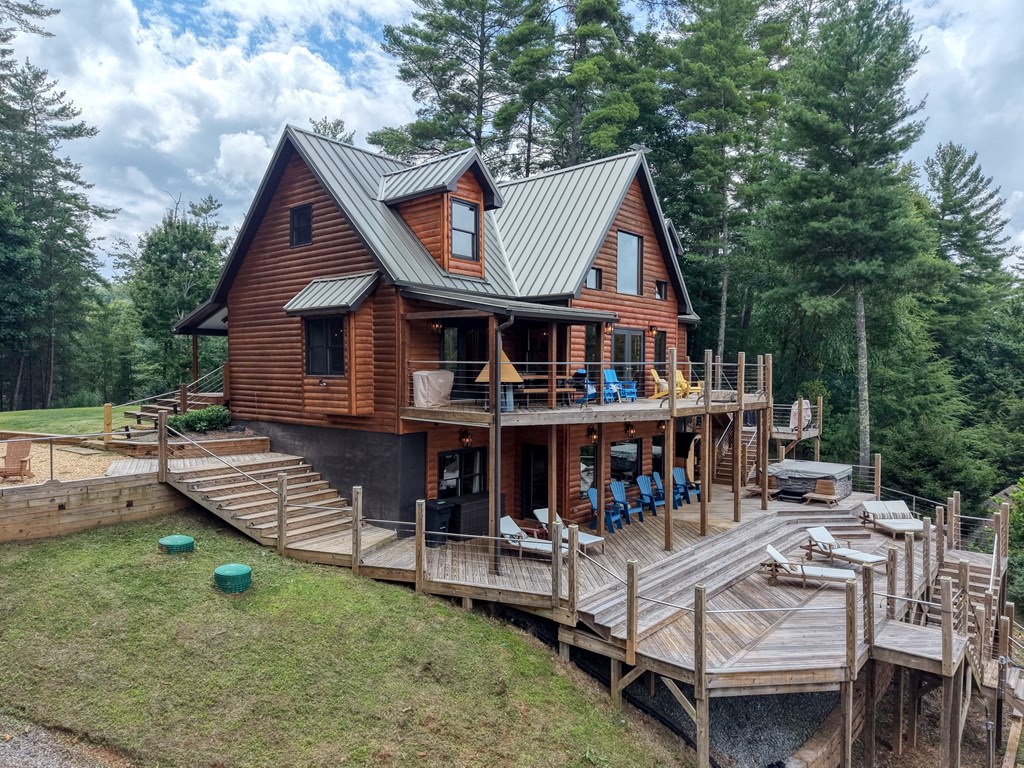 434648 Blue Ridge Active