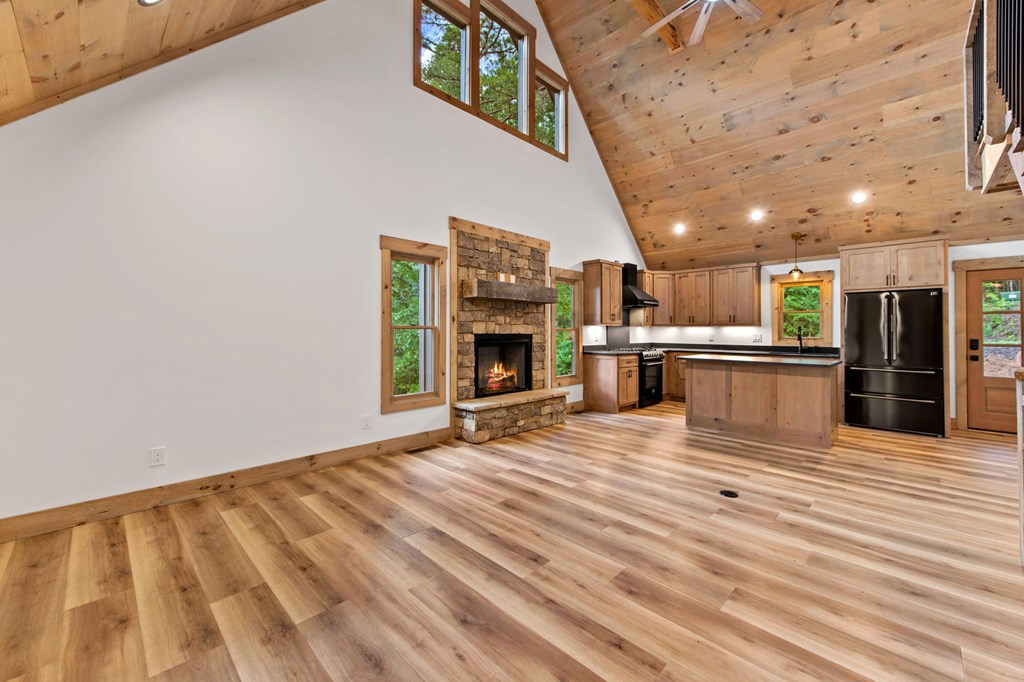434650 Mineral Bluff Active
