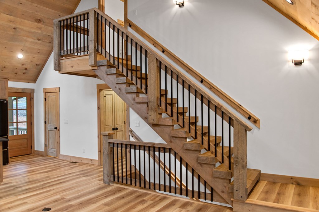 434650 Mineral Bluff Active