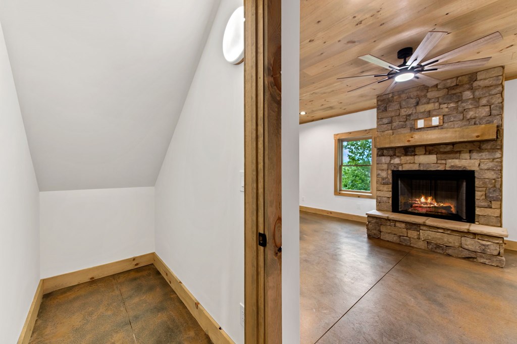 434650 Mineral Bluff Active