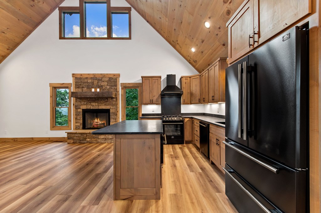 434650 Mineral Bluff Active
