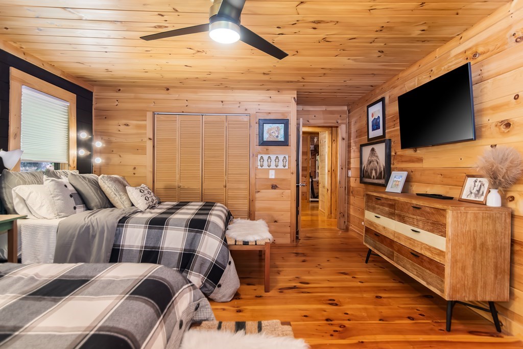 434652 Mineral Bluff Active